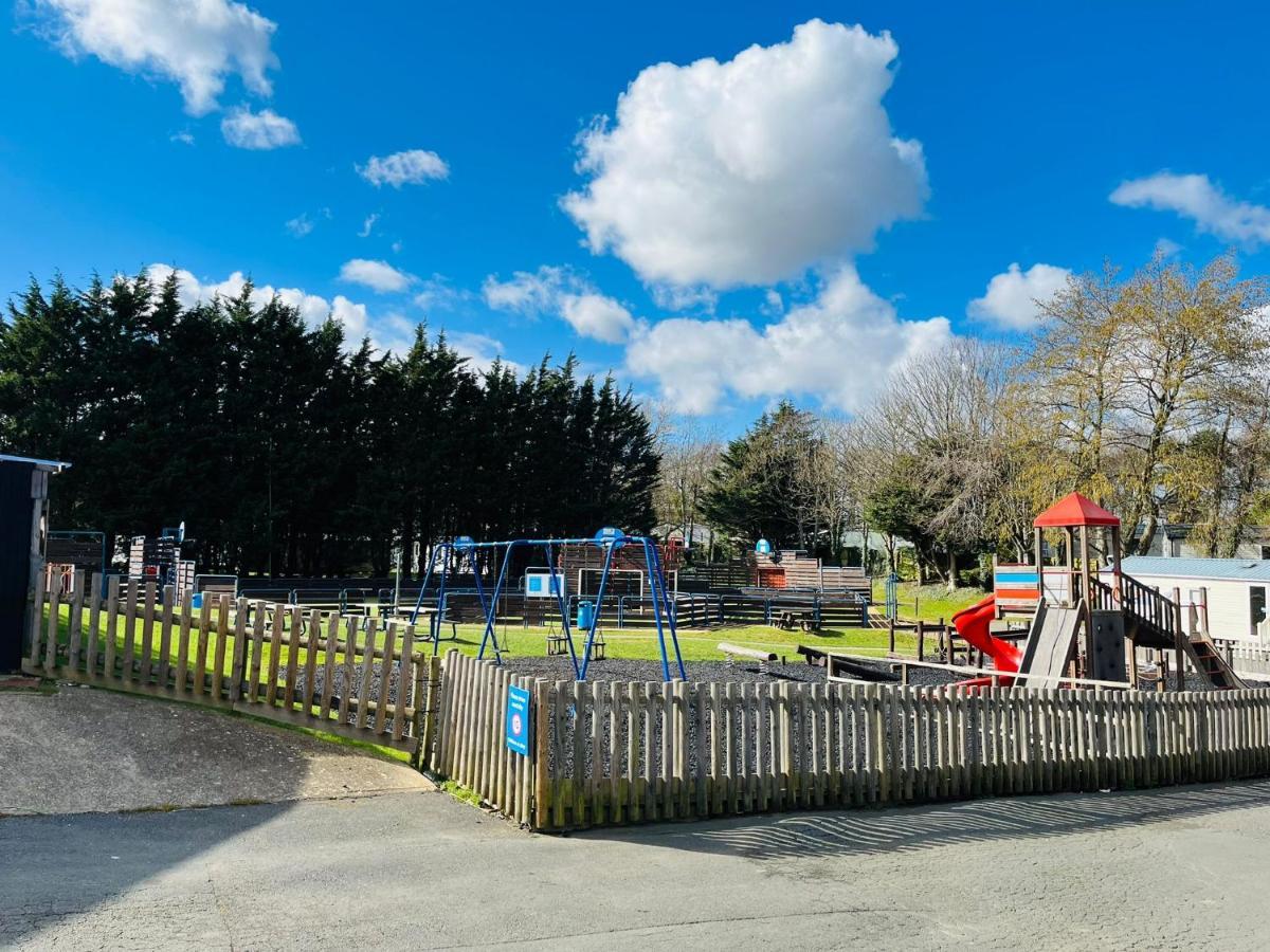 Roslyn At Lower Hyde Park, Isle Of Wight Shanklin Exterior foto